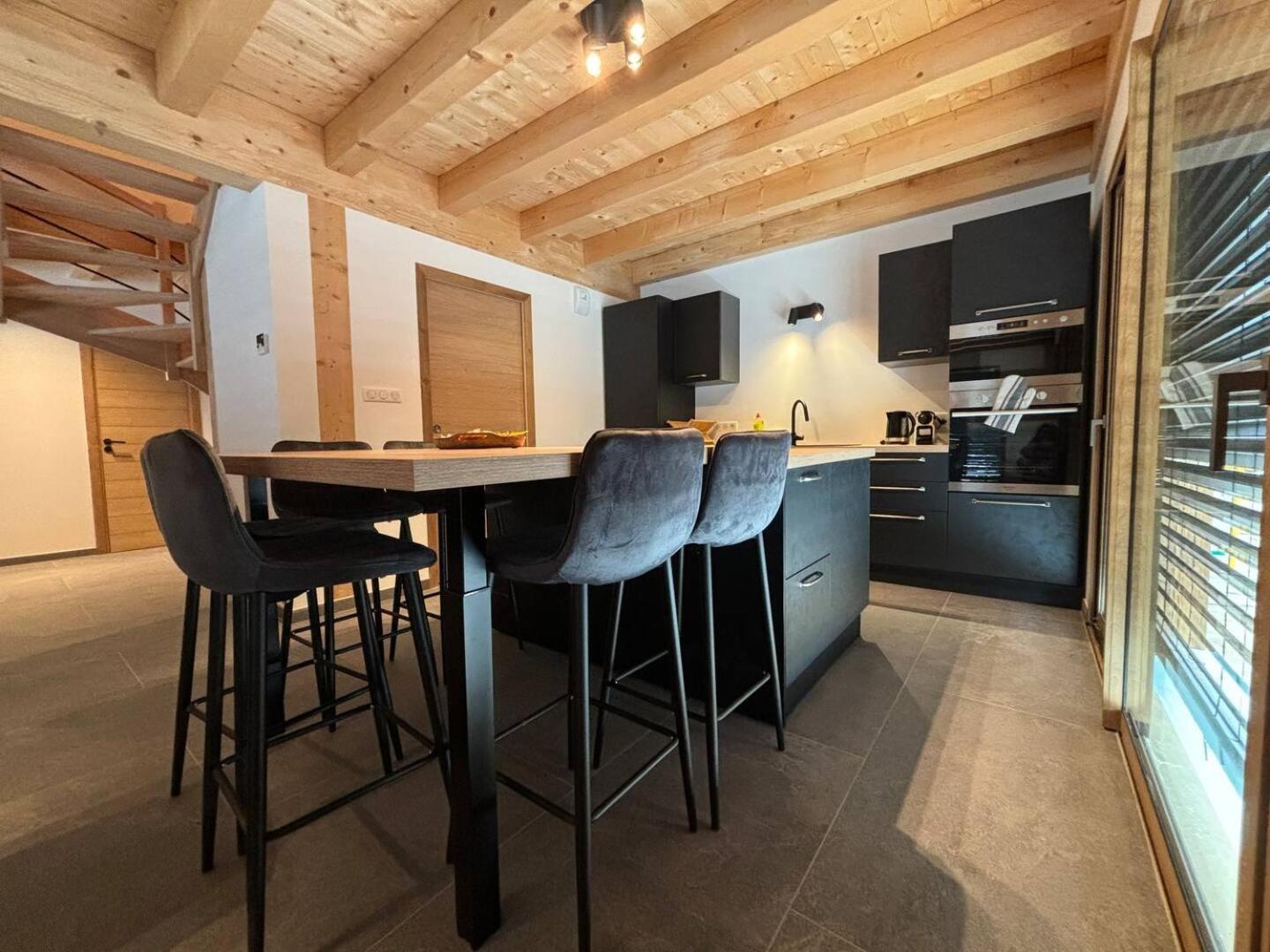 Chalets, Les Crozats Montriond Exterior photo